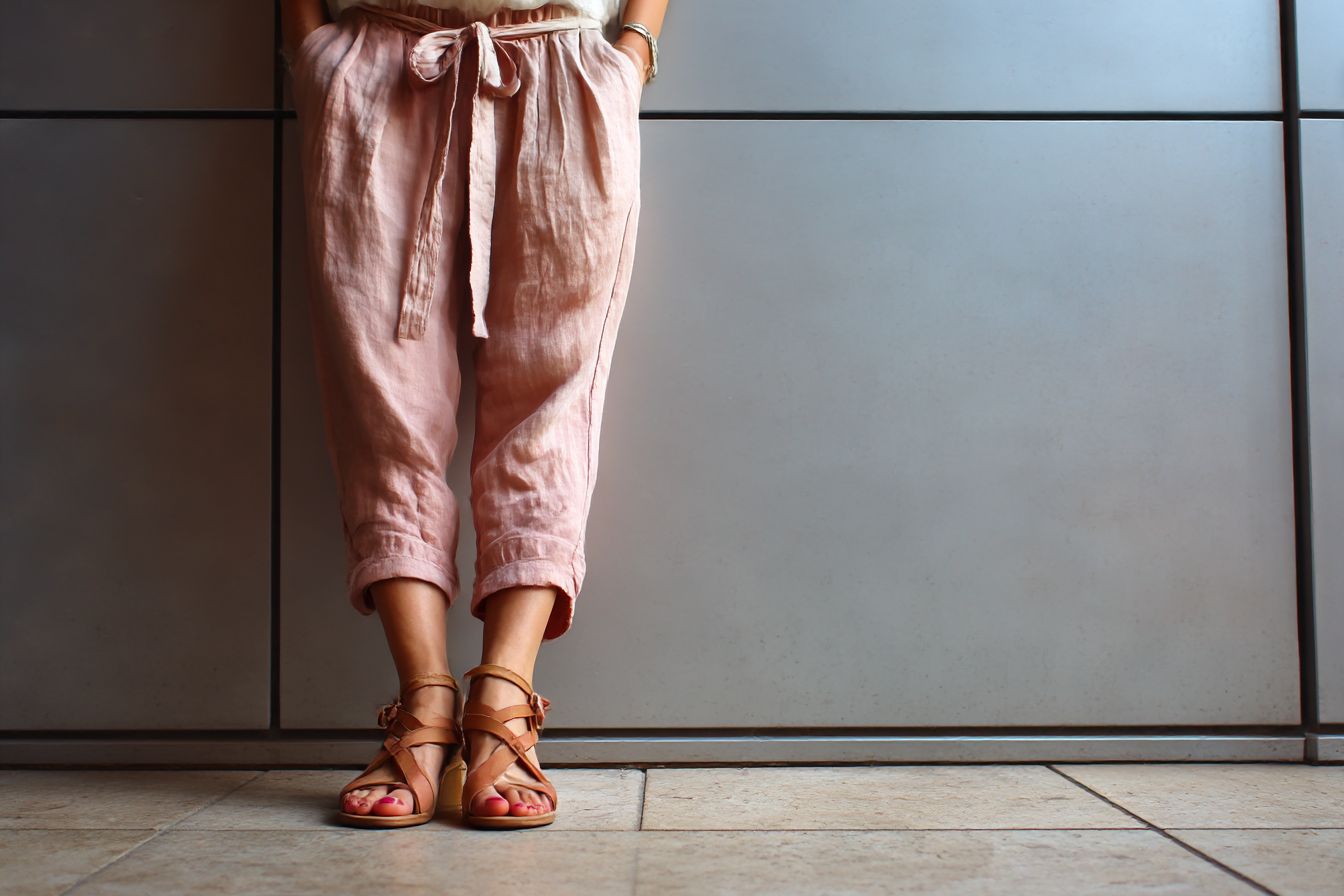 Linen_Blend_Casual_Trousers_Under_30_The_Summer_Solution.wome_7057a389-653b-4559-a35d-9d0b7d94185d_0