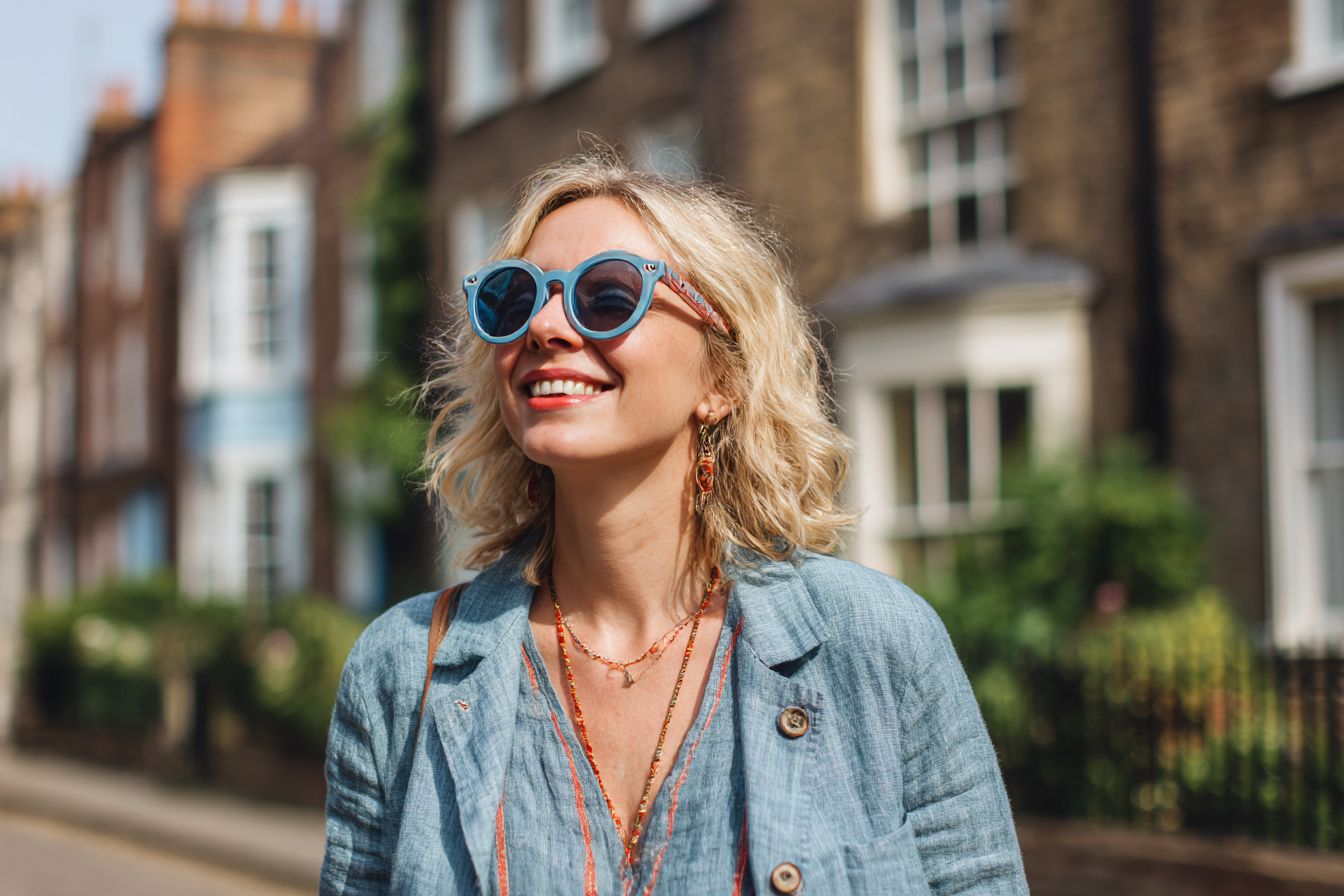 Linen_Jackets_Under_30_Summer_Layering_Made_Easy.womens_fashi_56399399-42bb-4531-823b-e3e3be0969f7_1